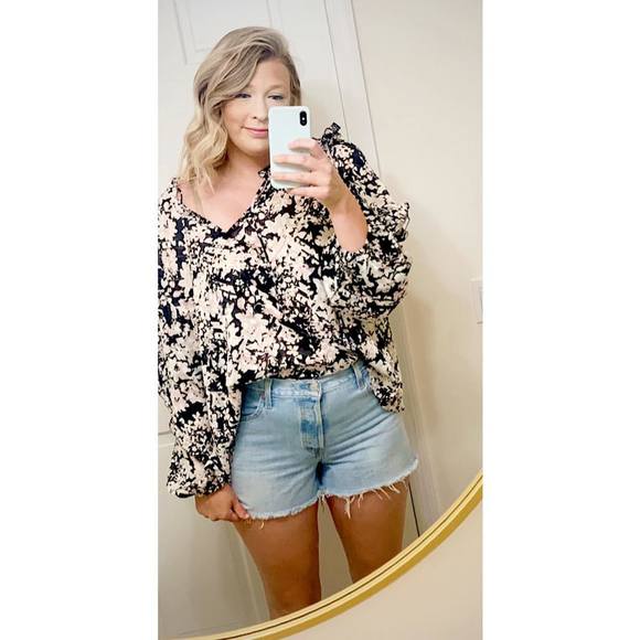 Meet your Posher, Amy - Picture 1 of 1